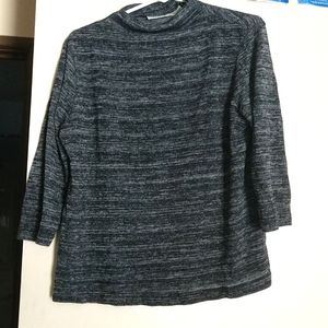 Women's knit top with gray striped (XL)